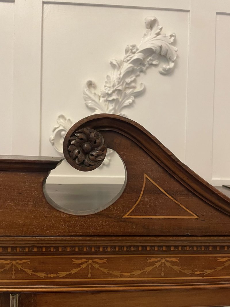 Outstanding Quality Antique Victorian Mahogany Inlaid Display Cabinet - Image 10